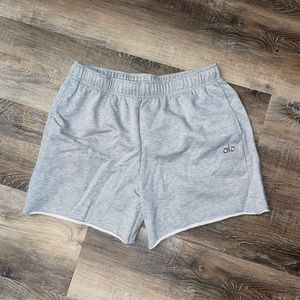 ALO YOGA SWEAT SHORTS